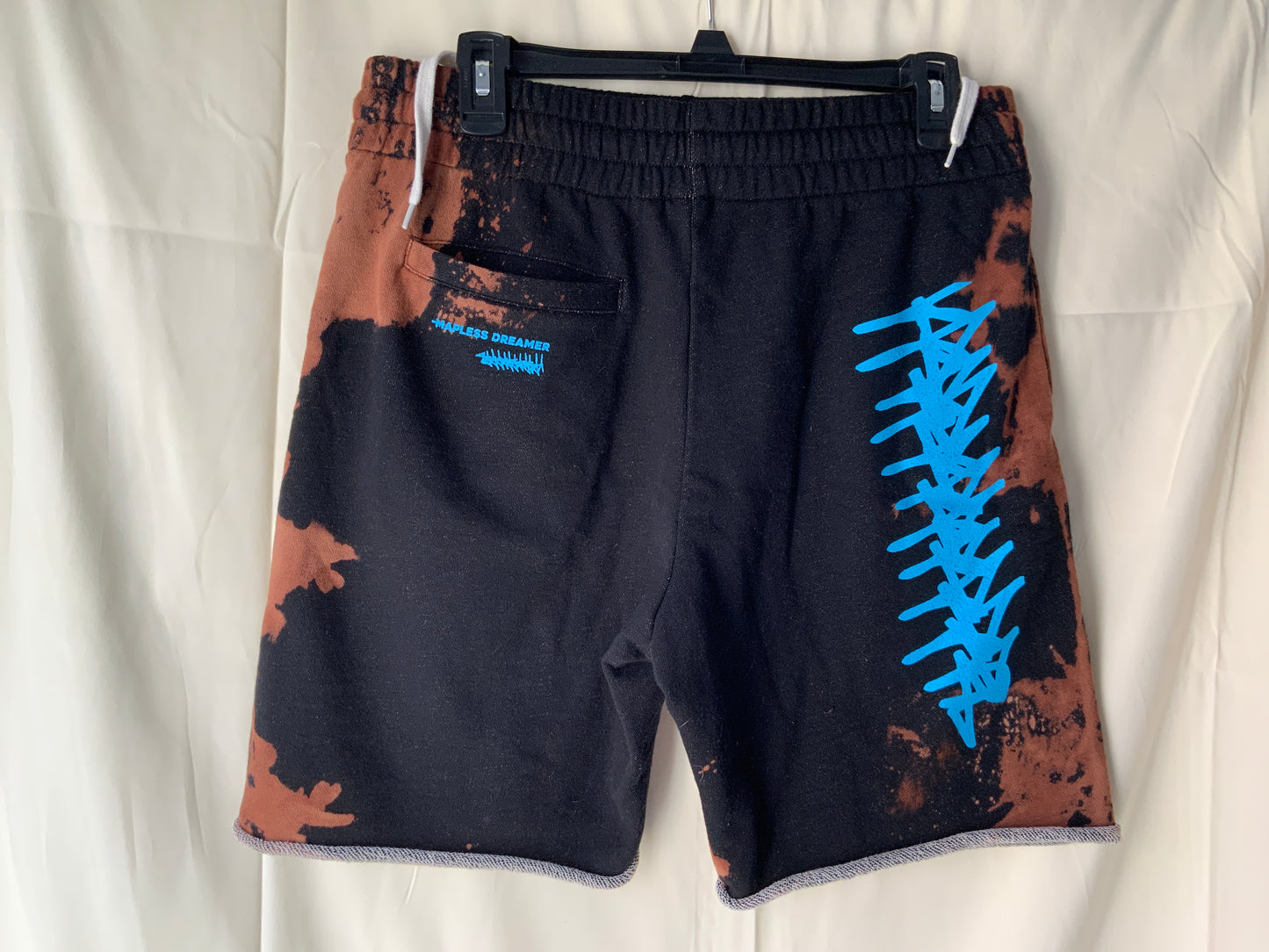 Strive Shorts L#1