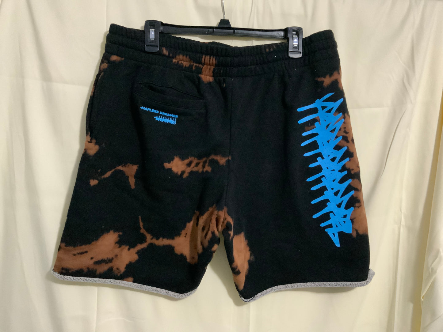 Strive Shorts 2XL #1